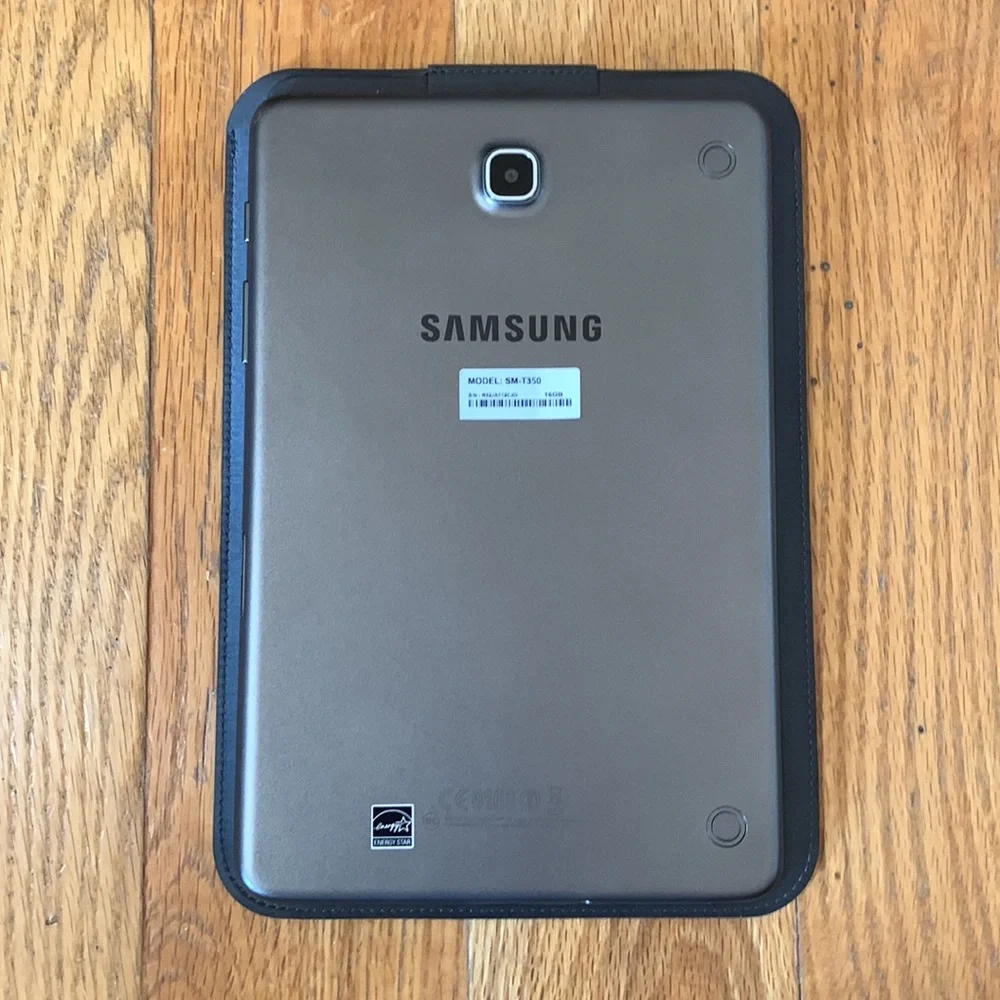 Samsung Galaxy Tab A 8.0” Tablet 16GB